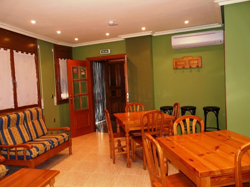 Hostal Rural Casa Castro Alberuela de la Liena Exterior foto